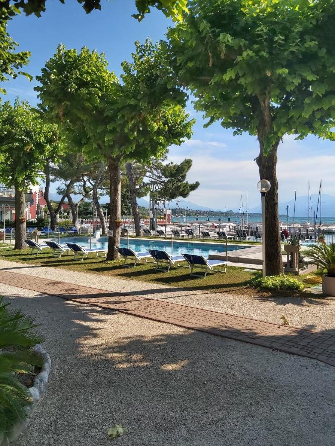 Villaggio Turistico Dei Tigli بادينغي سول غاردا المظهر الخارجي الصورة