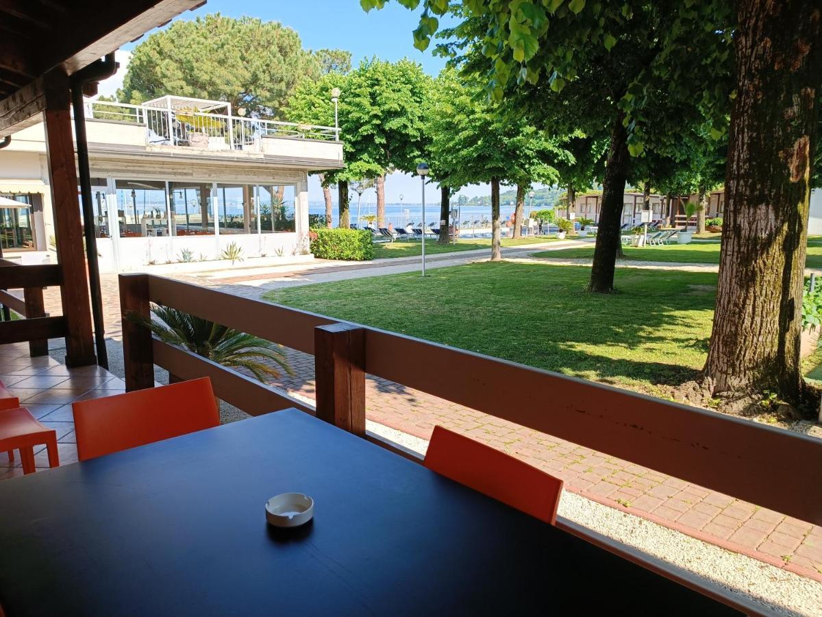 Villaggio Turistico Dei Tigli بادينغي سول غاردا المظهر الخارجي الصورة