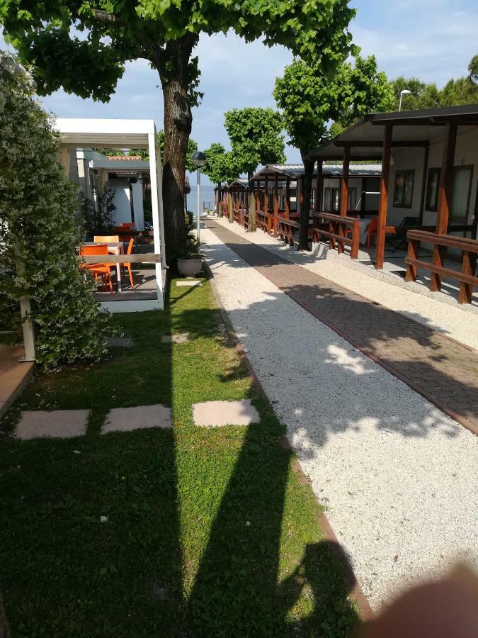 Villaggio Turistico Dei Tigli بادينغي سول غاردا المظهر الخارجي الصورة